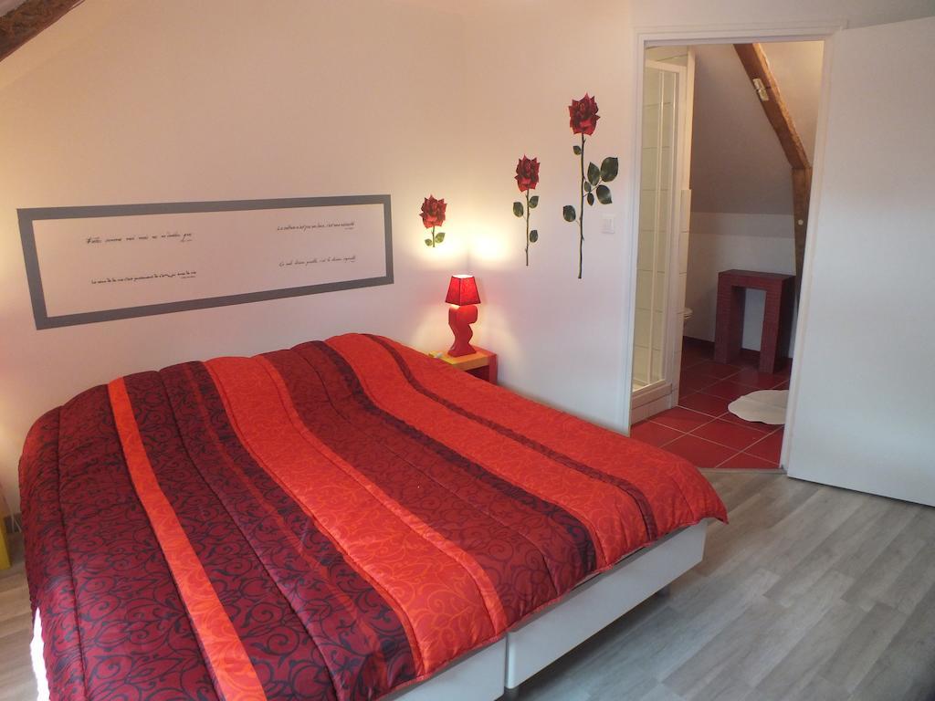 Chambre D'Hotes - La Rigaudiere Le Theil-de-Bretagne Room photo